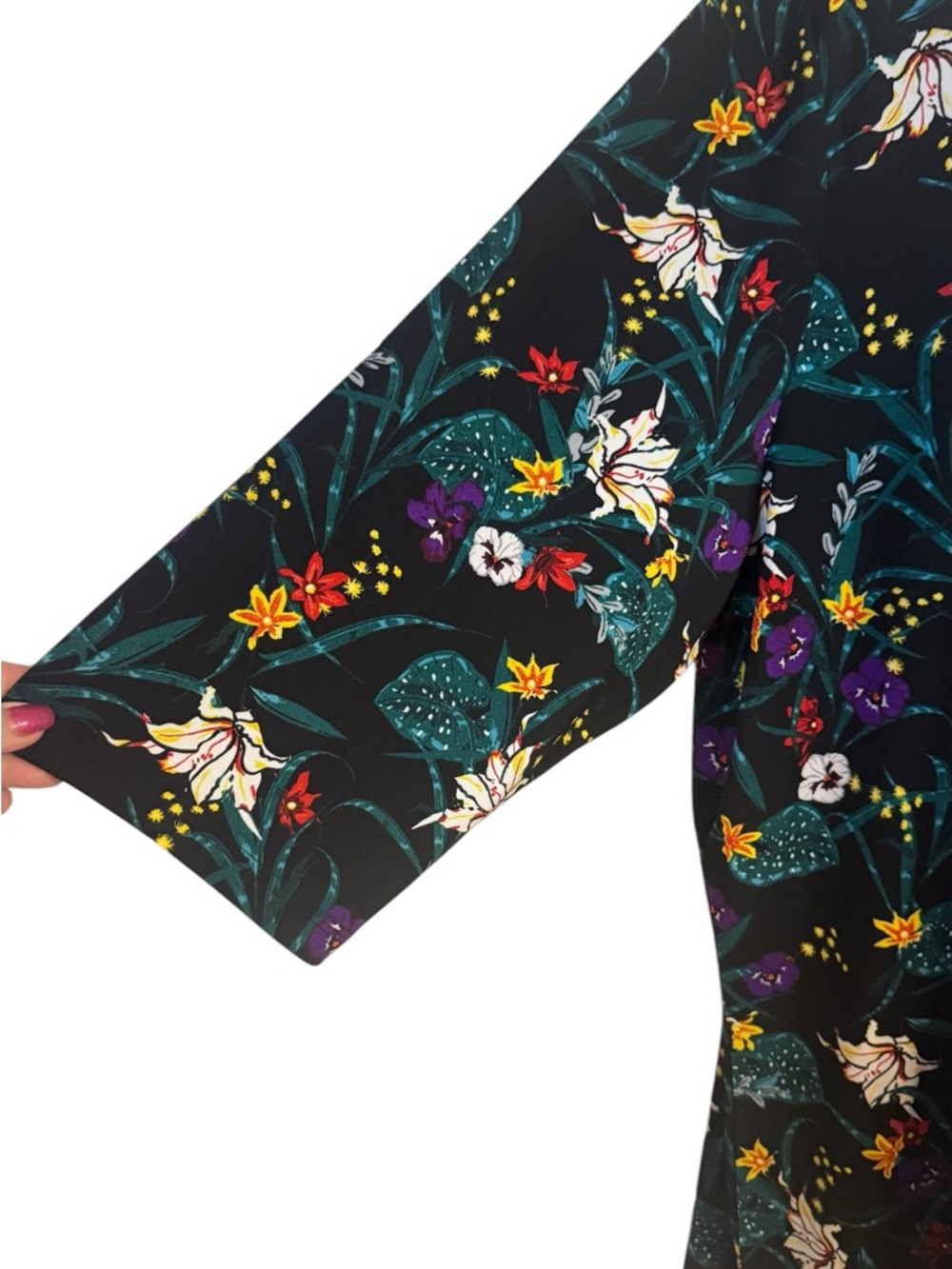 Ulla Popken Gorgeous Black Floral Print A-Line Tunic PLUS: 24/26   #13 - Picture 3 of 7